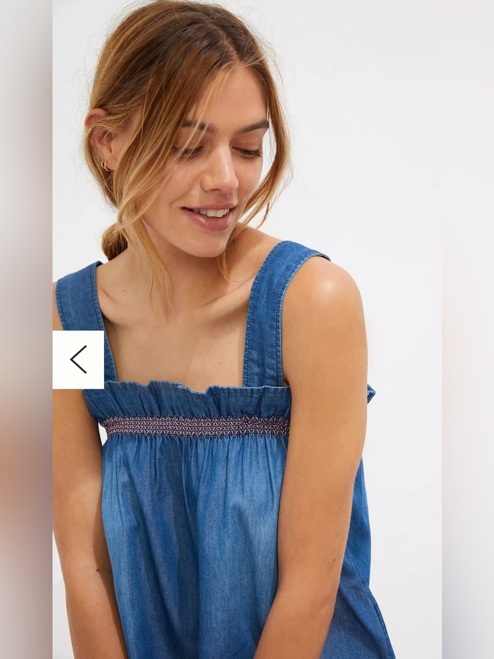 Pilcro | Chambray Smocked Square-Neck Tank - Picture 3 of 10